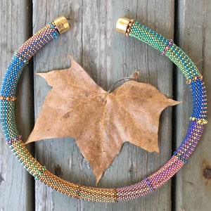 Ombre Necklace Pattern as featured in TOHO advertisements - Single Stitch Bead Crochet Pattern & How to Crochet Instructions