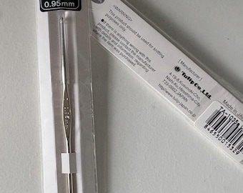 Crochet hooks, Notions