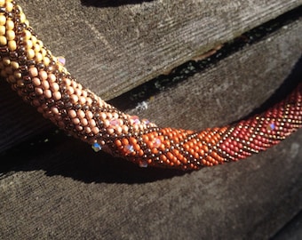 Ombre Bracelet Pattern - colors as featured in TOHO advertisements - Single Stitch Bead Crochet Bracelet Pattern