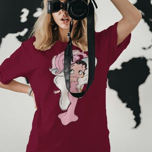 Camiseta unisex de Betty Boop, con estampado de dibujos animados, top informal personalizable para hombre y mujer, divertida camiseta retro, estilo vintage.