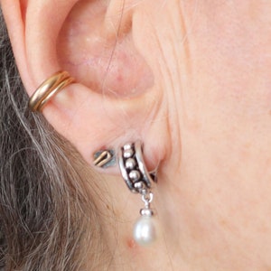 SINGLE Iconic Sterling Silver Pearl 25mm Hoop Post Earring image 5