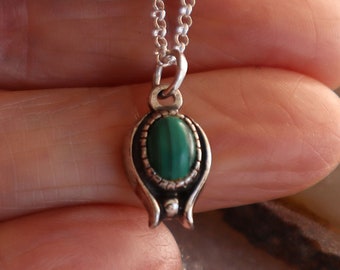 Jewelry Rescue Vintage Sterling Silver  Malachite   Pendant 1"