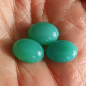 3pieces chrysoprase cabachons  great color 10 x 14mm