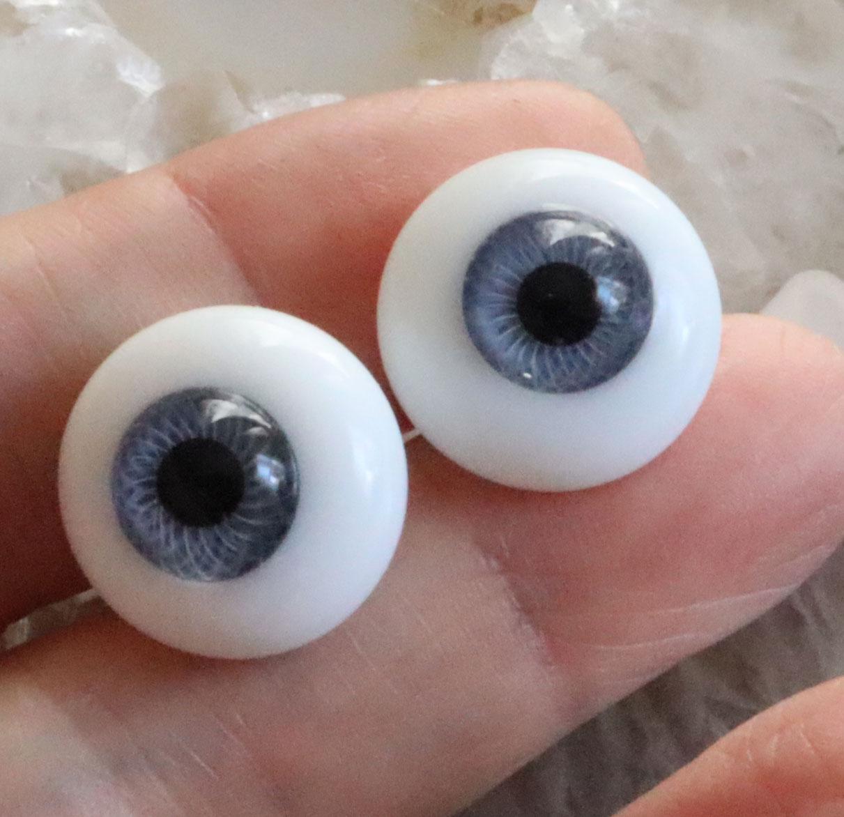 ドイツのグラスアイ - Etsy 日本
