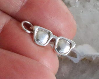 Sterling Silver Sunglasses Charm Pendant 20mm