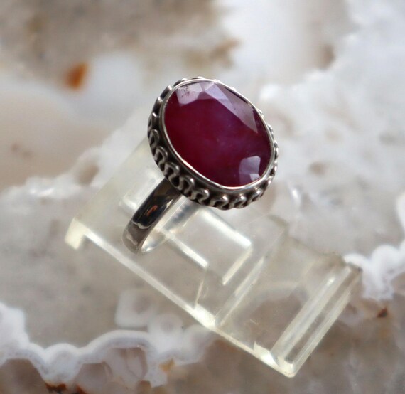 Size 8 Ruby Oval Sterling  Ring - image 2