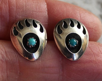 SALE Vintage Sterling  Turquoise Bear Claw  Post Earrings 17mm