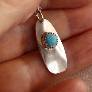 Jewelry Rescue  Sterling Silver Turquoise  Vintage  Pendant  28mm
