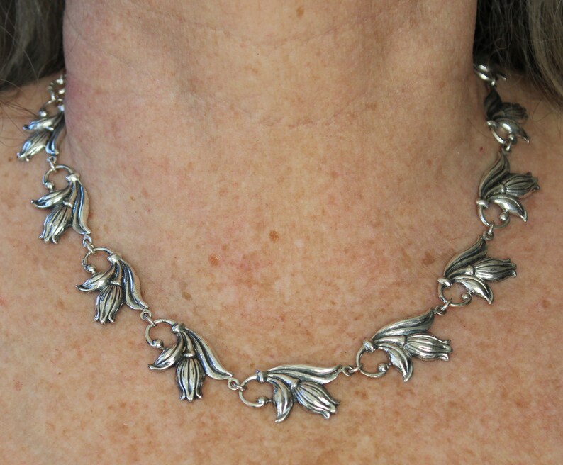 Vintage Danecraft  Tulip Sterling Necklace 15