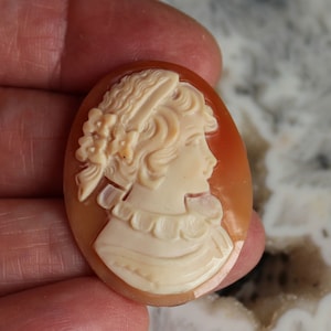 SALE Antique Shell Cameo Hand Carved Woman&#39;s Face  Collar and Flowered Hat 35mmx25mm