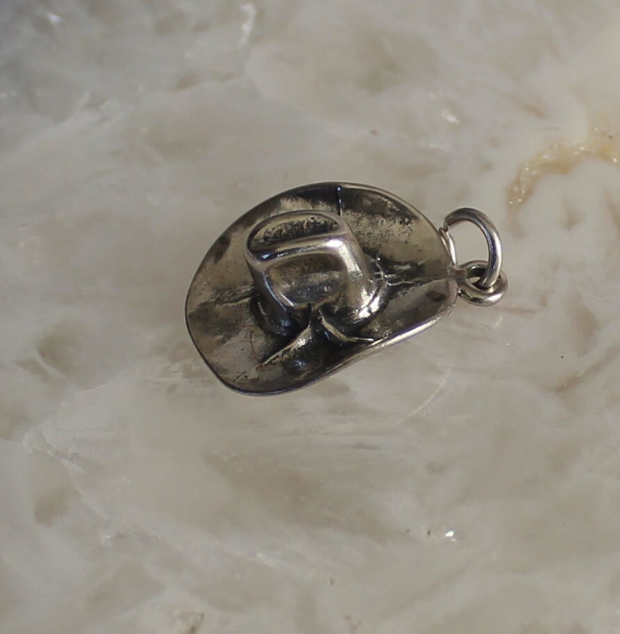 Antiqued Cowboy Hat Charm In 925 Sterling Silver 18x14mm Antiqued Cowboy Hat Charm In 925 Sterling Silver 18x14mm
