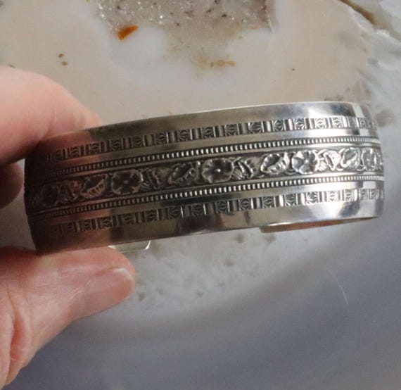 Floral Pattern Sterling Silver  Cuff Bracelet 7" - image 1