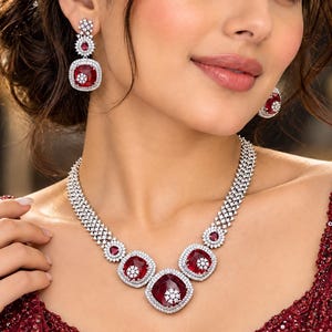 Conjunto de collar y pendientes Ruby Kundan, joyería nupcial de piedra roja, gargantilla llamativa para bodas indias
