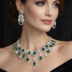 Set di gioielli da sposa a goccia color verde smeraldo: collana girocollo con cristalli CZ e orecchini