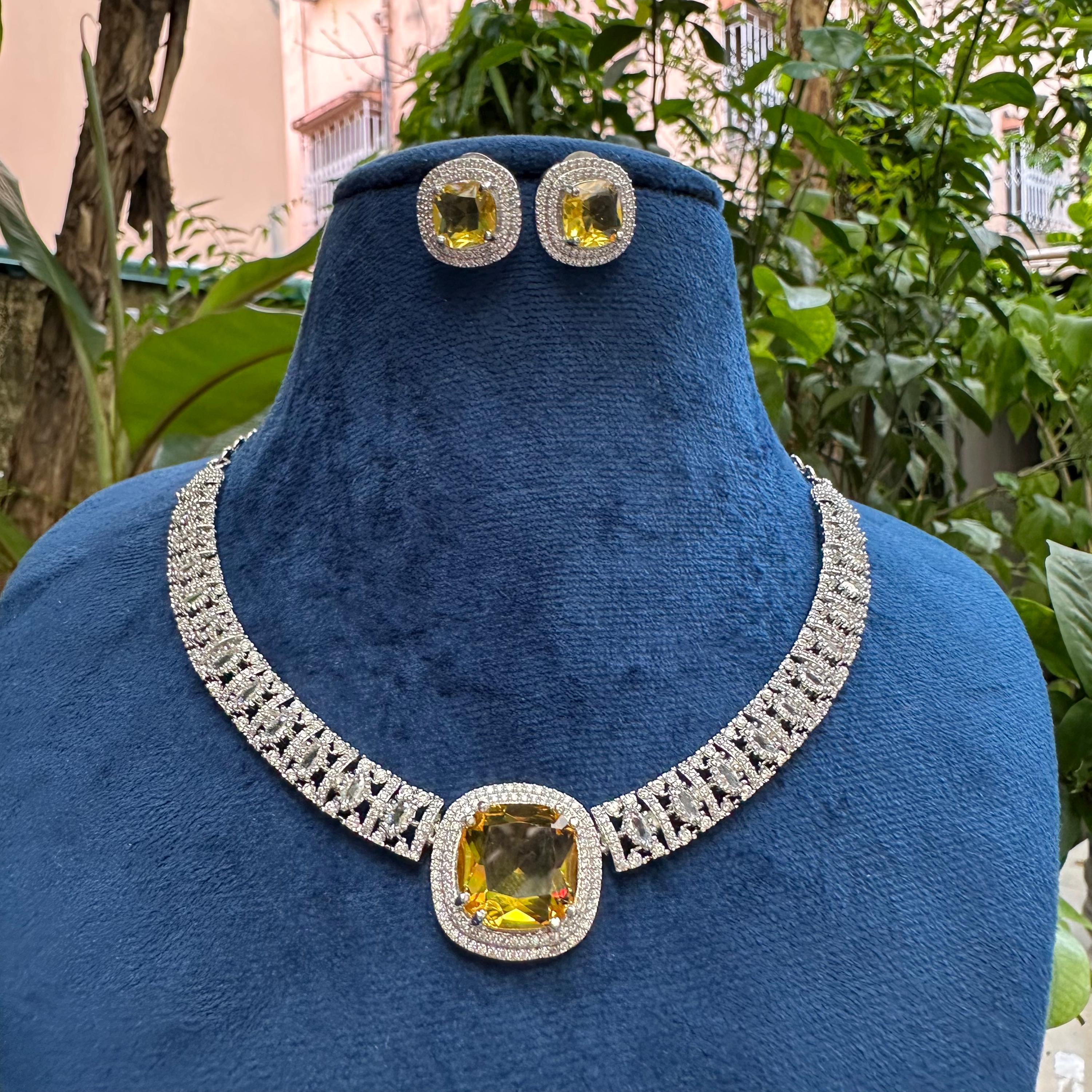 Harry Winston - Etsy