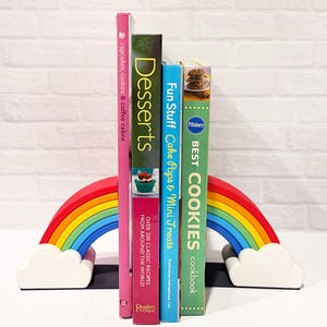 Rainbow 3D printed bookends - shelf or desk decoration, art, craft room