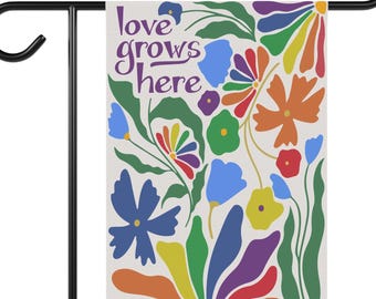 Love Grows Here Pride Garden Flag, Rainbow LGBTQ House Flag, Gay Love Yard Banner, Resist, Social Justice, Be Kind Boho Spring Summer Flag