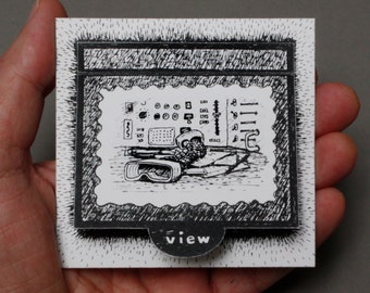 Console – Paper Lift-Up Viewfinder