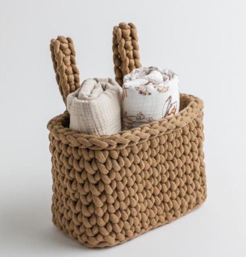 Organic Cotton Organizer Knit Crib Caddy Diaper Changing Station Storage Bedside Essential Holder Handmade Nursery Solution Hanging Basket Design Textured Yarn Construction Durable Structure Soft Touch Material Vintage Inspired Pattern Baby