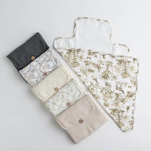 Lightweight Changing Pad Portable Diaper Mat Baby Travel Essential Waterproof Muslin Material Organic Cotton Layer Vintage Floral Design Foldable Structure Compact Storage Solution Diaper Bag Accessory Soft Fabric Surface Terry Backing