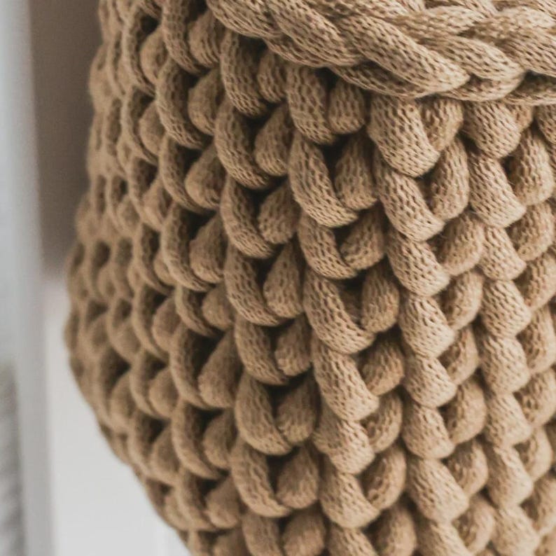 Gebreide opberger voor wieg Kwekerij opbergoplossing Handgemaakte babycaddy Luieraankleedkussen Accessoire Nachtkastje Essentiële houder Ophangmand afbeelding 6