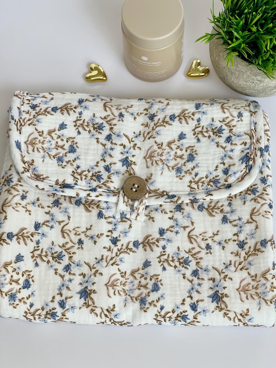 Portable Changing Pad Diaper Mat Baby Changing Station Portable Travel Pad Waterproof Muslin Organic Material Lightweight Design Floral