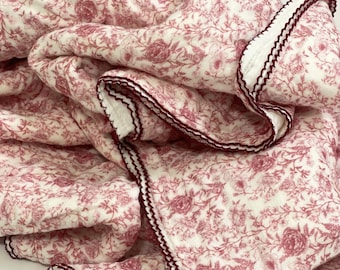 Organic Muslin toddler Blanket Floral Toile Pattern Vintage Style Nursery Bedding Baby Swaddle Cotton Wrap Oversized Design baby girl gift