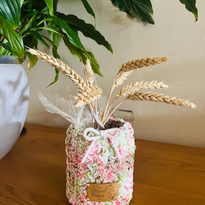 Vase, pot à crayons crocheté à la main - décoration au crochet