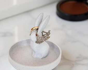 Bunny Ring Holder Dish –  Jewelry Organizer, Bride Gift