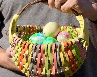Panier à oeufs de Pâques tissé à la main aux couleurs pastel, nouvelle couleur exclusivement sur Etsy