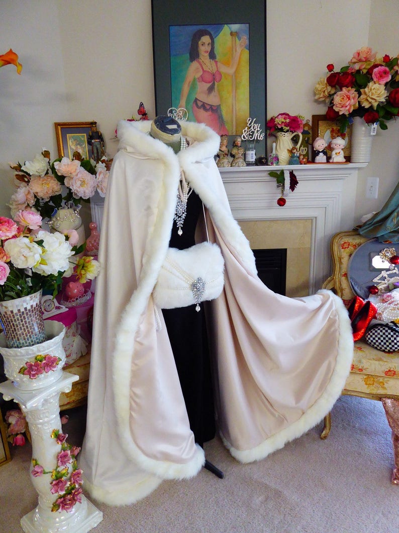 Winter Princess Bridal cape 52 inch Champagne / Ivory Satin | Etsy