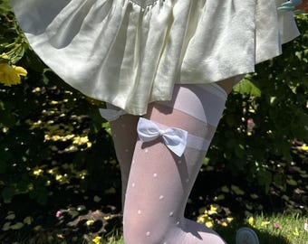 White Polka Dot Floral Sheer Tights – Playful Women's Hosiery for a Chic Look Add a playful vibe to your wardrobe
