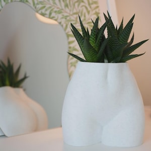 Female Butt Planter | Butt planter