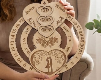 Calendario perpetuo de corazón SVG / Letrero de cuenta regresiva para boda / Regalos de compromiso para pareja / Regalo de madera para el quinto aniversario / Arte mural cinético / DXF