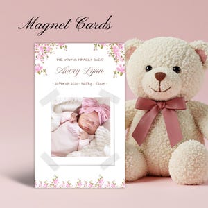 Ímã personalizado para anúncio de nascimento de bebê – Lembrança com foto personalizada e envelope | Presente magnético para recém-nascida em estilo tradicional