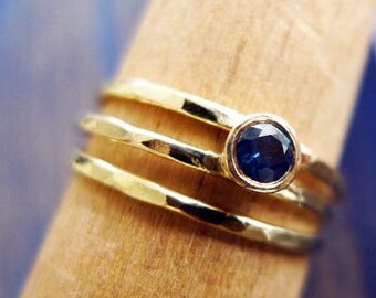 Asymmetrical Engagement Sapphire Wire Wrap Split Ring. Hammered 14K Gold And Conflict Free Sapphire. Dainty Floating Skinny Coils Multi Ring