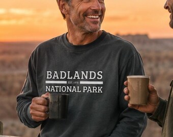 Badlands National Park Long Sleeve T-Shirt | Comfort Colors Travel Tee, Casual Cotton Hiking Pullover