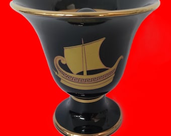 Pythagorean Cup with ancient Greek Ship Theme fair cup of justice