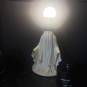 Gotische Geisterlampe, 3D-gedruckte gruselige Tischleuchte, Halloween-Dekoration, gotische Lampe