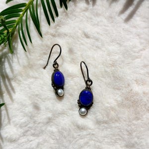 Antique 925 art deco lapis lazuli blue cabochon & pearl earrings 1930s, deco earrings, minimalist, twee, regency, siren core, renaissance