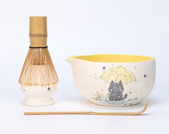Bonito juego de matcha con forma de gato negro, cuenco con boquilla y paraguas amarillo, soporte para batidor, kit de té de cerámica kawaii, regalo de ceremonia japonesa para amantes de los gatos.