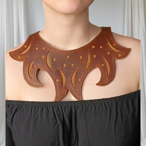 Genuine leather necklace