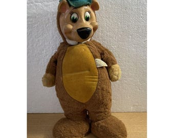 60'Hi!-I'm Yogi Bear Plush Doll ヨギーベア特大 60'Hi!-I'm Yogi Bear Plush Doll ヨギーベア特大 60'Hi!-I'm