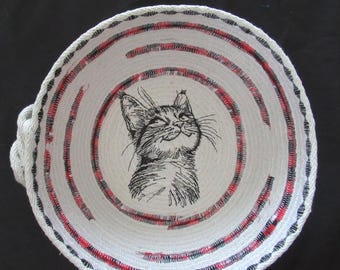 Cat Machine embroidered rope bowl