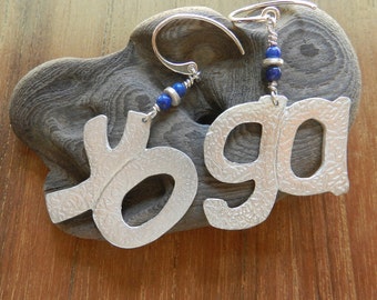 YOGA Earrings in Fine Silver and Lapis