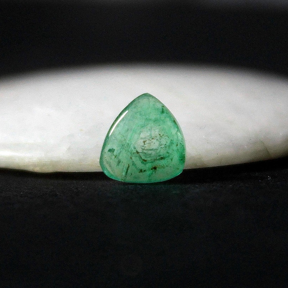 Rare Swat Emerald Cabochon 6.1mm • Natural 0.55ct Green Gemstone • Pakistan Emerald