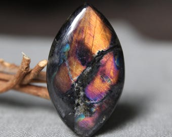 Oranje spectroliet uit Finland Cabochon losse edelsteen Draadwikkelmateriaal Unieke steen
