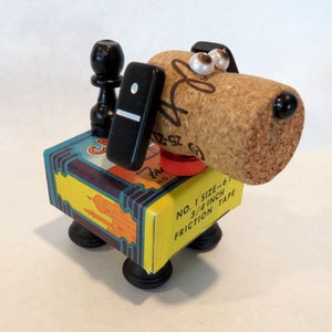 Montagem arte mini vira-lata caixa de cachorro minúsculo figura caixa de fita de fricção de camelo #23k