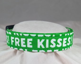 Bright Green Free Kisses pet, cat or dog collar.