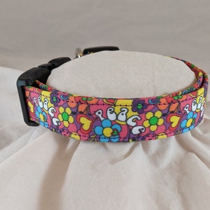 Hippy Love Peace Music pet, dog or cat collar.